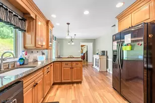 27 Maple Ln, Blairstown Township, NJ 07825 - Photo 4