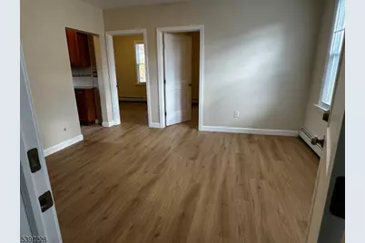 33 Hayward Pl #2, Wallington, NJ 07057 - Photo 8