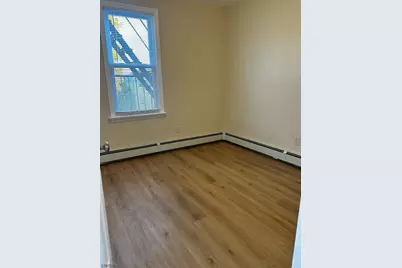 33 Hayward Pl #2, Wallington, NJ 07057 - Photo 6