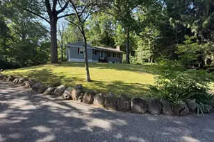 383 Emerson Ln, Berkeley Heights Township, NJ 07922 - Photo 1