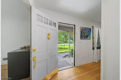 32 Cherryville Hollow Rd, Raritan Township, NJ 08822 - Photo 18