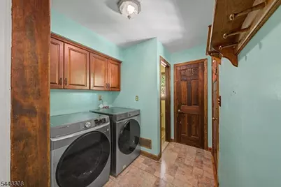 32 Cherryville Hollow Rd, Raritan Township, NJ 08822 - Photo 26
