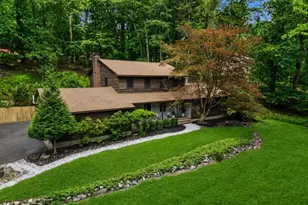 32 Cherryville Hollow Rd, Raritan Township, NJ 08822 - Photo 1