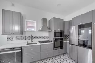 13 2nd Ave, Newark, NJ 07104 - Photo 8
