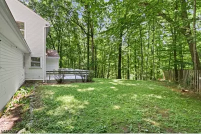 73 Lozier Rd, Mount Olive, NJ 07828 - Photo 4