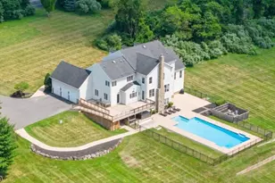 61 Perryville Rd, Union Township, NJ 08867 - Photo 2