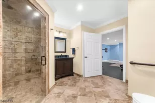 61 Perryville Rd, Union Township, NJ 08867 - Photo 42