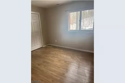 2 Gunstock Dr Unit #3, Vernon, NJ 07462 - Photo 4