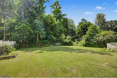 26 Mount Arlington Rd, Roxbury Township, NJ 07852 - Photo 6