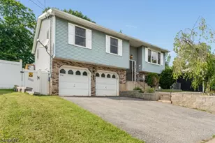413 Barrymore St, Phillipsburg, NJ 08865 - Photo 2