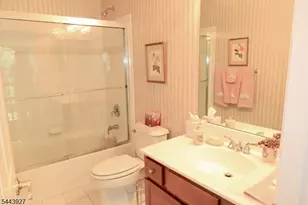 7 Dickerson Ct, Chester, NJ 07930 - Photo 16