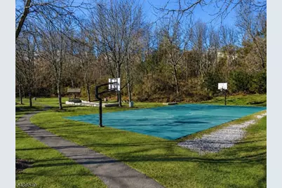 1 Cliffside Ct, Hardyston Township, NJ 07419 - Photo 32