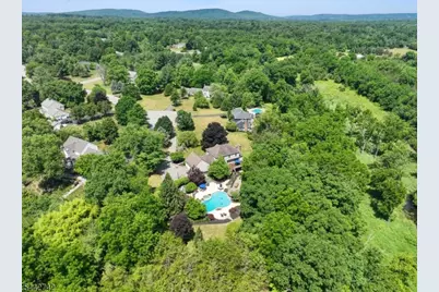 14 Menlo Dr, Readington, NJ 08889 - Photo 2