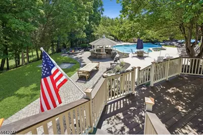 14 Menlo Dr, Readington, NJ 08889 - Photo 42