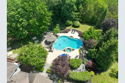 14 Menlo Dr, Readington, NJ 08889 - Photo 6