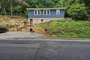 211 Franklin Rd, Denville, NJ 07834 - Photo 30