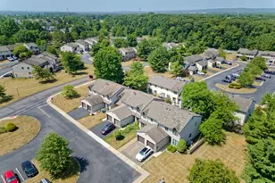 10 Plum Ct, Raritan Township, NJ 08822 - Photo 32