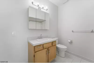 1311 Richmond Rd #311, West Milford, NJ 07480 - Photo 14