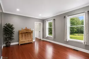 164 E Mountain Rd, Hillsborough Township, NJ 08844 - Photo 16