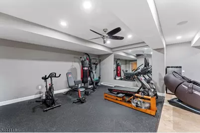 164 E Mountain Rd, Hillsborough Township, NJ 08844 - Photo 20