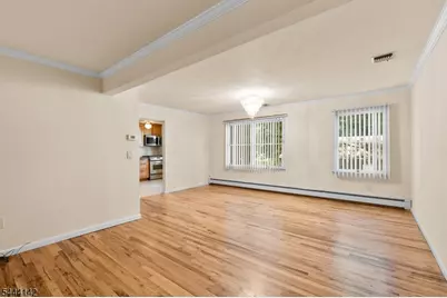611 Grove St, Clifton, NJ 07013 - Photo 6