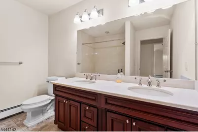 611 Grove St, Clifton, NJ 07013 - Photo 22