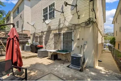 49-51 Crawford St, Newark, NJ 07102 - Photo 38
