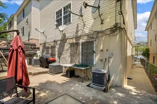 49-51 Crawford St, Newark, NJ 07102 - Photo 38
