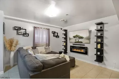 49-51 Crawford St, Newark, NJ 07102 - Photo 4
