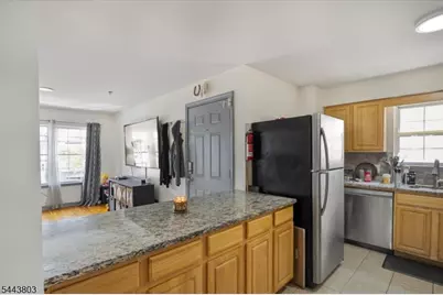 49-51 Crawford St, Newark, NJ 07102 - Photo 22