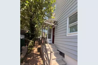 40-42 Moffett St, Woodbridge Township, NJ 08863 - Photo 4