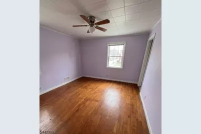 40-42 Moffett St, Woodbridge Township, NJ 08863 - Photo 14
