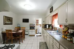 114 Sussex Ave, Morristown, NJ 07960 - Photo 10