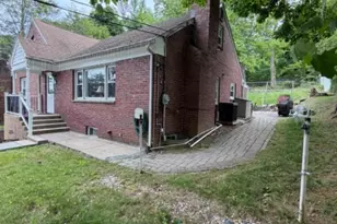 114 Sussex Ave, Morristown, NJ 07960 - Photo 2
