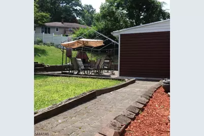 114 Sussex Ave, Morristown, NJ 07960 - Photo 6