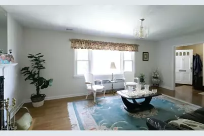 114 Sussex Ave, Morristown, NJ 07960 - Photo 6
