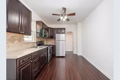 49 Livingston Ave #1, Lyndhurst Township, NJ 07071 - Photo 16