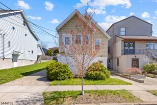632 Chase Ave, Lyndhurst Township, NJ 07071 - Photo 6