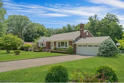 117 Yantacaw Brook Rd, Montclair, NJ 07043 - Photo 1