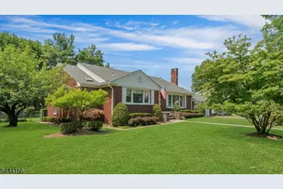 117 Yantacaw Brook Rd, Montclair, NJ 07043 - Photo 2