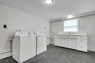117 Yantacaw Brook Rd, Montclair, NJ 07043 - Photo 18