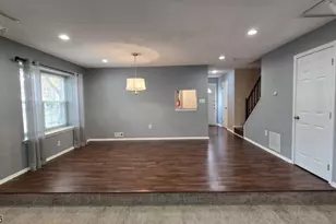 16 Lyon Ln, Franklin Township, NJ 08823 - Photo 8