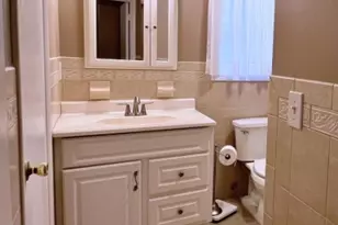 1919B Stonegate Ln, Stanhope, NJ 07874 - Photo 6