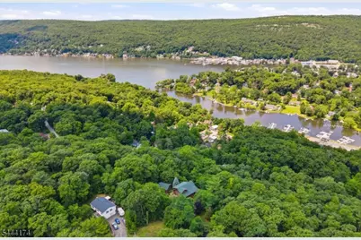 8 McKinley, Greenwood Lake, NY 10925 - Photo 48