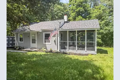 52 Coykendall Rd, Wantage, NJ 07461 - Photo 2