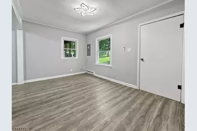 52 Coykendall Rd, Wantage, NJ 07461 - Photo 4