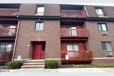 666 Mill St #C4, Belleville, NJ 07109 - Photo 1
