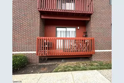 666 Mill St #C4, Belleville Twp., NJ 07109 - Photo 2