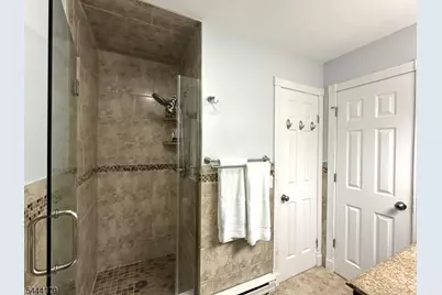 666 Mill St #C4, Belleville Twp., NJ 07109 - Photo 4