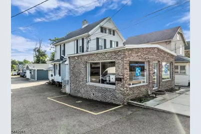 114 E Main St, Little Falls Township, NJ 07424 - Photo 2